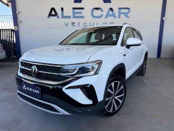 VOLKSWAGEN TAOS 1.4 250 TSI TOTAL FLEX HIGHLINE AUTOMÁTICO